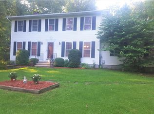 18 W Meetinghouse Rd, New Milford, CT 06776