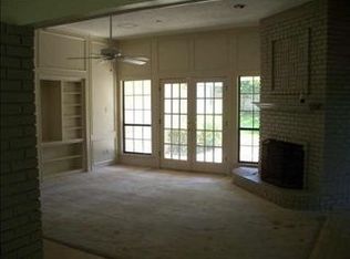 2502 Country Valley Rd, Garland, TX 75041