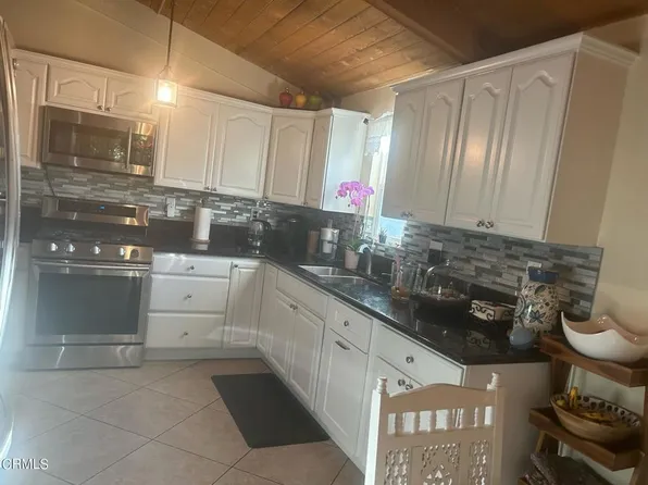 11856 Phillippi Ave, Pacoima, CA 91331