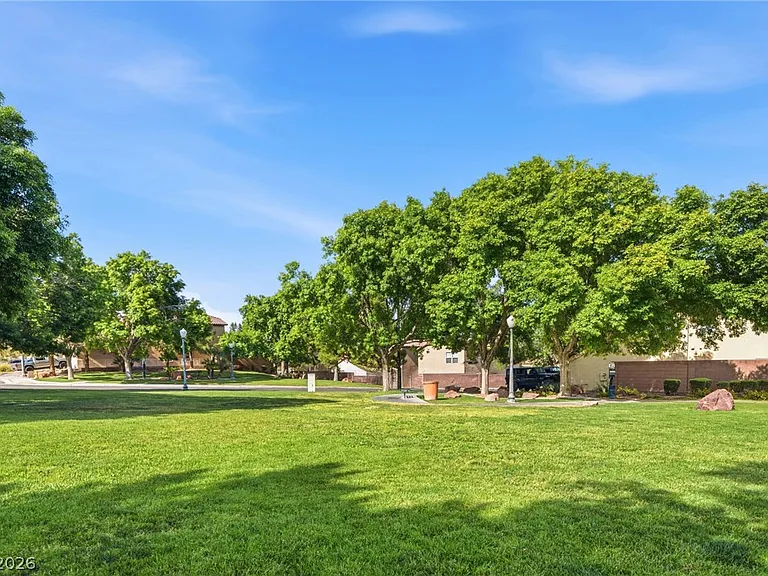9021 Spirit Canyon Ave — Photo 29