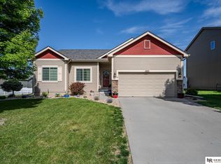 8605 S 68th St, Papillion, NE 68133