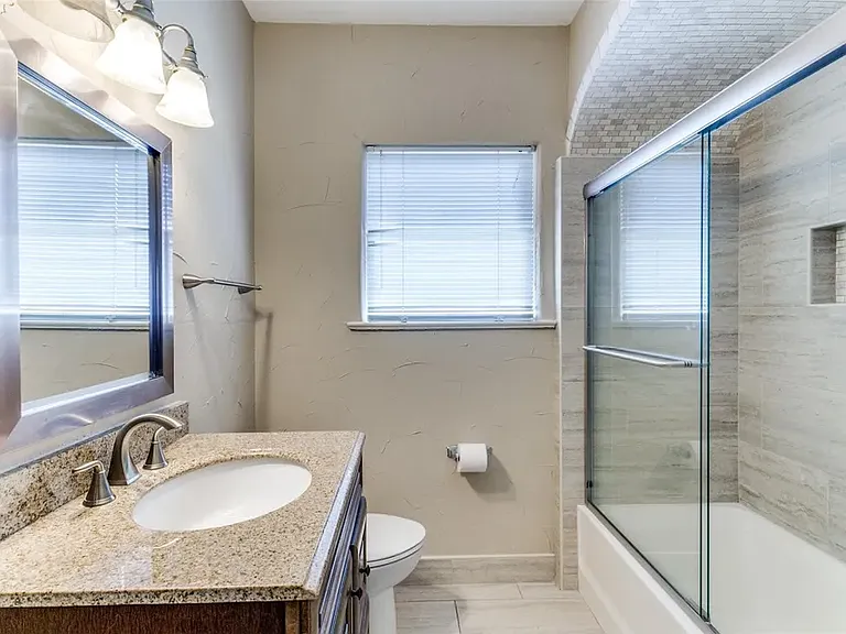 4306 Normandy Ave — Photo 8