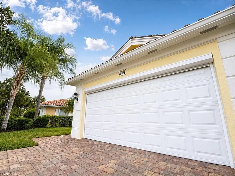 28869 Vermillion Ln — Photo 23