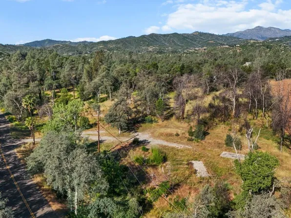 16416 Lower Springs Rd, Redding, CA 96001