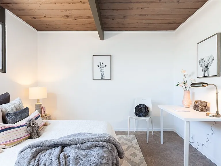 1131 N Encanto St — Photo 24