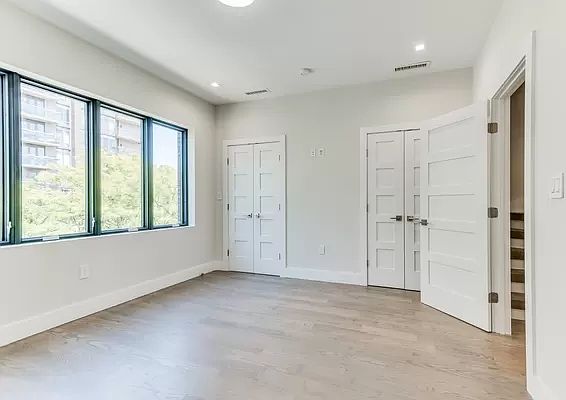5th image of 495 4th Ave #1