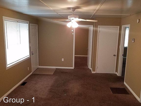 3rd image of 120 20th Ave NE