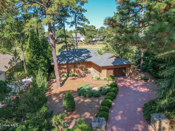 90 Lakewood Drive, Pinehurst, NC 28374