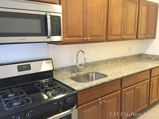 Rented by Living New York | media 53