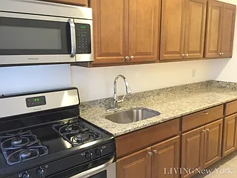 Rented by Living New York