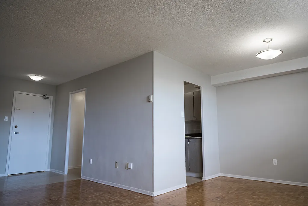 Apartment for rent at 20 Antrim Crescent — Photo 1