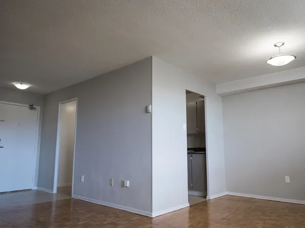 Apartment for rent at 20 Antrim Crescent