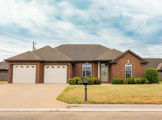 159 Fox Loop, Muscle Shoals, AL 35661