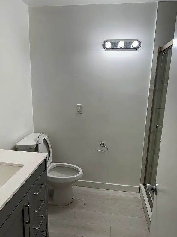Studio, 315 sqft, $1,250 — Photo 3