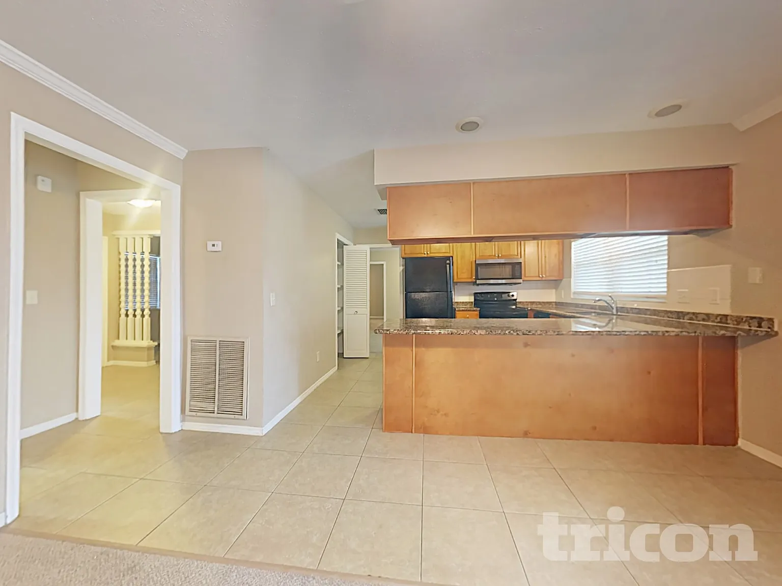 1017 Kay Jean Drive Valrico FL — Photo 3