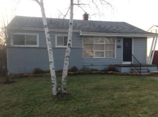 5954 Helen St, Garden City, MI