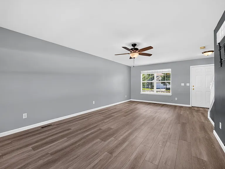 330 Wabash Woods Way — Photo 11