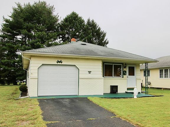 2nd image of 348 Saint Thomas Dr