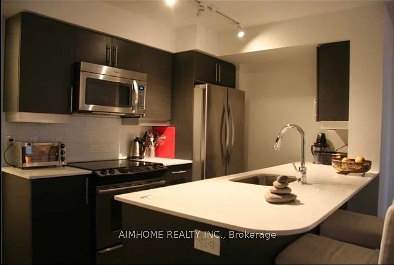 3 bed, $3,350 — Photo 2