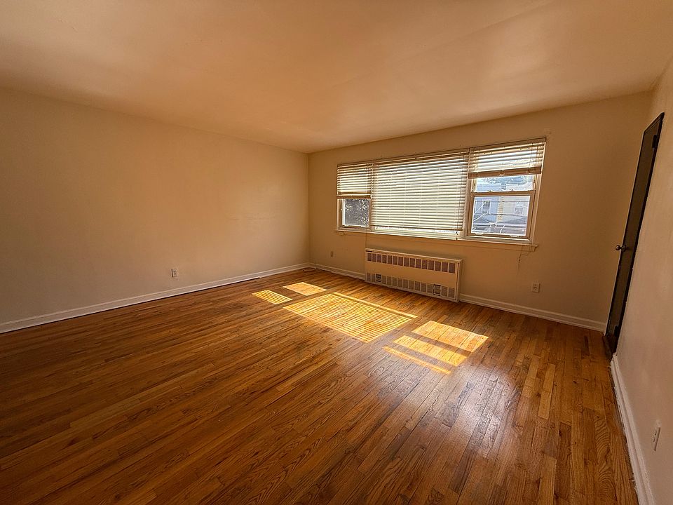 1st image of 7243 66th Dr Floor 1