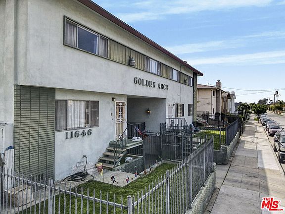 3rd image of 11646 Birch Ave