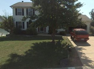 4 President Dr, O'Fallon, MO 63368