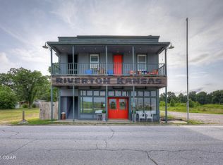 7378 SE 70th St, Riverton, KS 66770