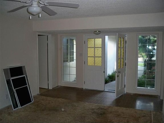 3rd image of 8919 Twin Falls Dr