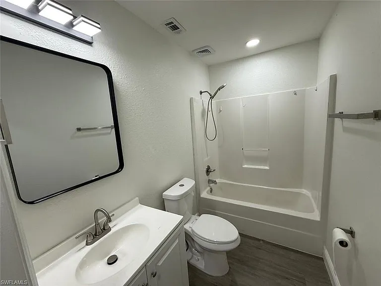 5248 Confederate Dr — Photo 18