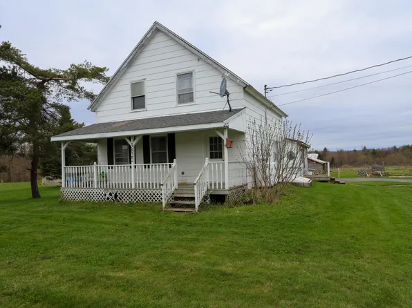 3822 Us Highway 11, Mooers Forks, NY 12959