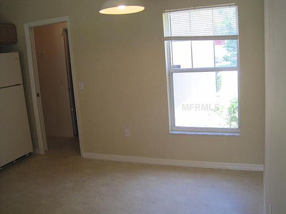 5th image of 635 Caribou Ct