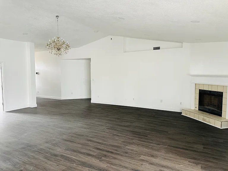 7239 Rampart Way — Photo 4