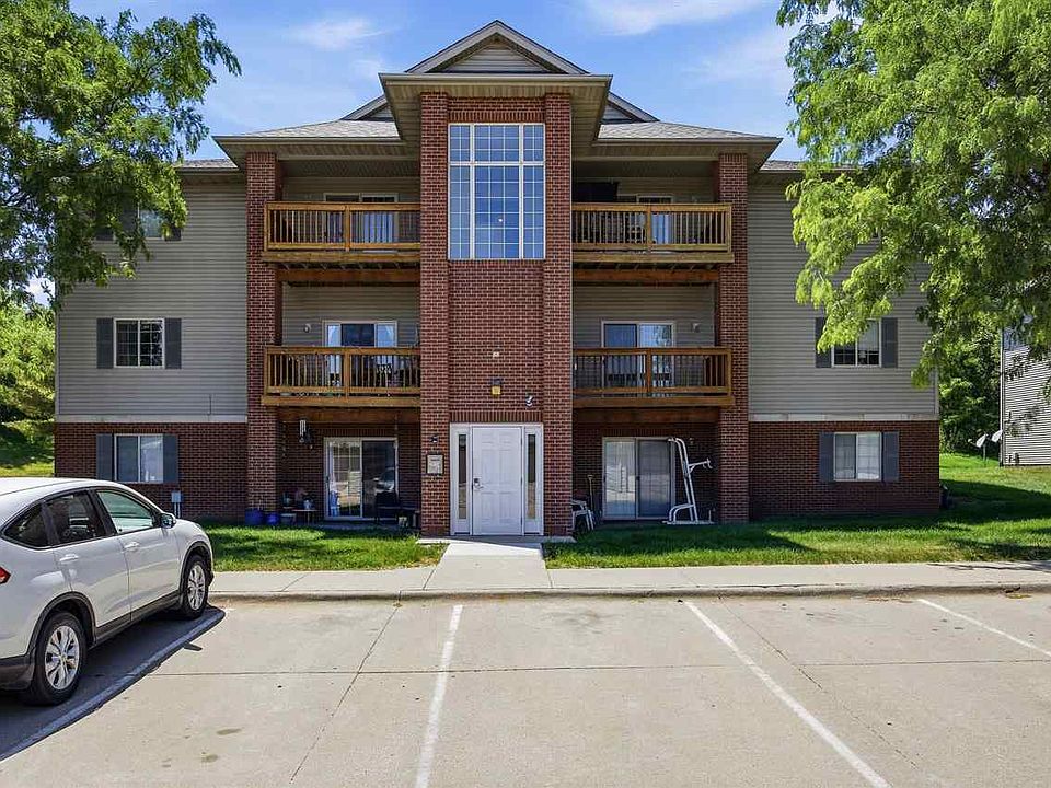 1st image of 2272 Holiday Rd APT 606