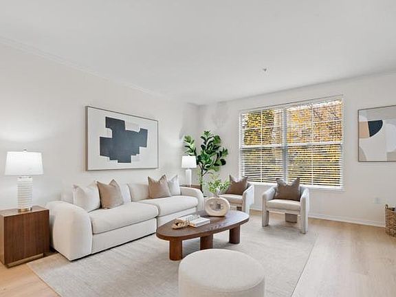 2nd image of 3901 Lick Mill Blvd APT 204