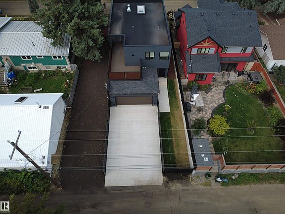 5th image of 8815 142nd St NW