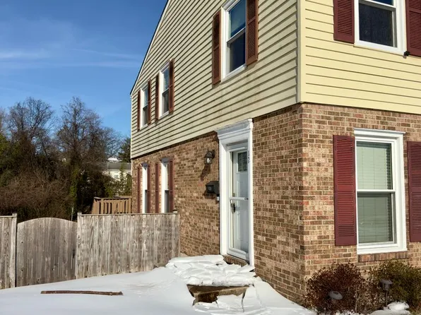 12 Congaree Ct, Baltimore, MD 21236