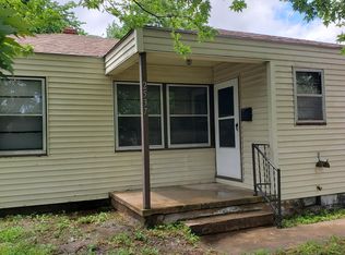 2537 S Hydraulic Ave, Wichita, KS 67216