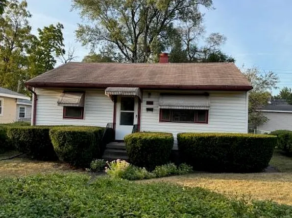 823 Spruce St, Hammond, IN 46324