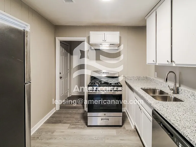1768740_005_wm_-_kitchen_13601079.jpg
