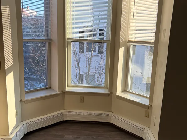 9 Odd Fellows Ave #301, Concord, NH 03301