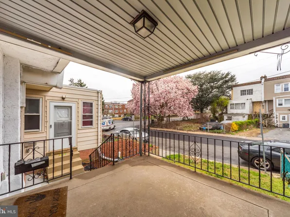 6907 Guilford Rd, Upper Darby, PA 19082