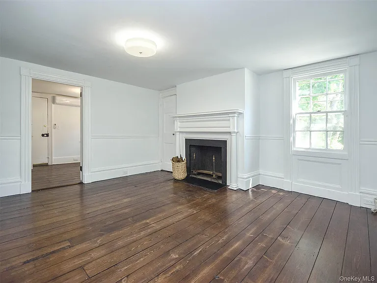 150 Main St — Photo 11