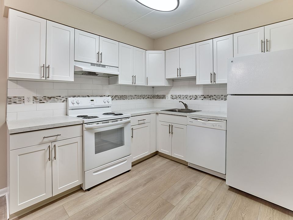 Eldorado - Newly Renovated Kitchen