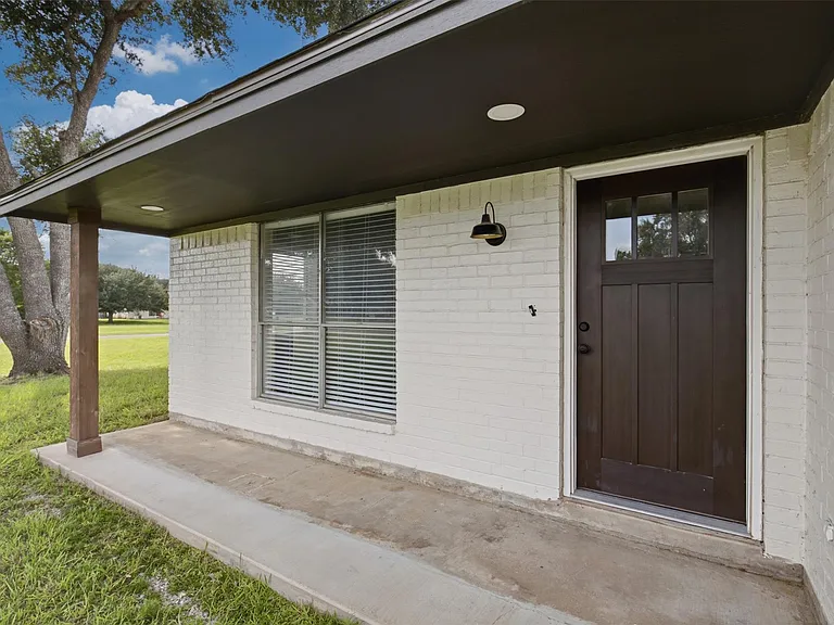 32242 Sky Lakes Dr — Photo 4