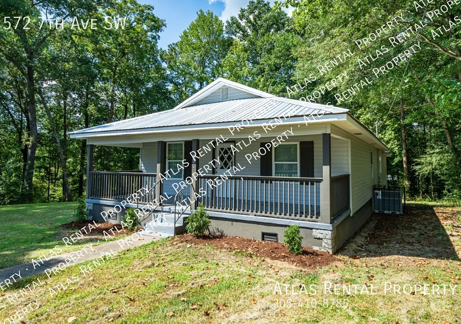 Beautifully Updated 3-Bed, 2-Bath Home in Graysville — Photo 2