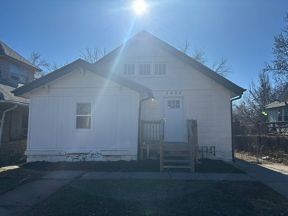 1st image of 2405 E 69th St