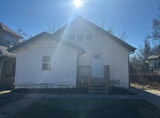 2405 E 69th St, Kansas City, MO 64132