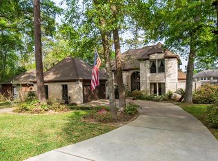 106 E Park Dr, Montgomery, TX 77356