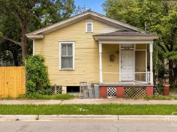 2121 Harden Street, Savannah, GA 31415