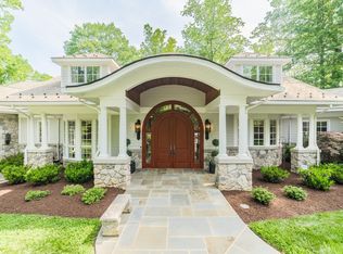 611 Heritage Dr, Lynchburg, VA